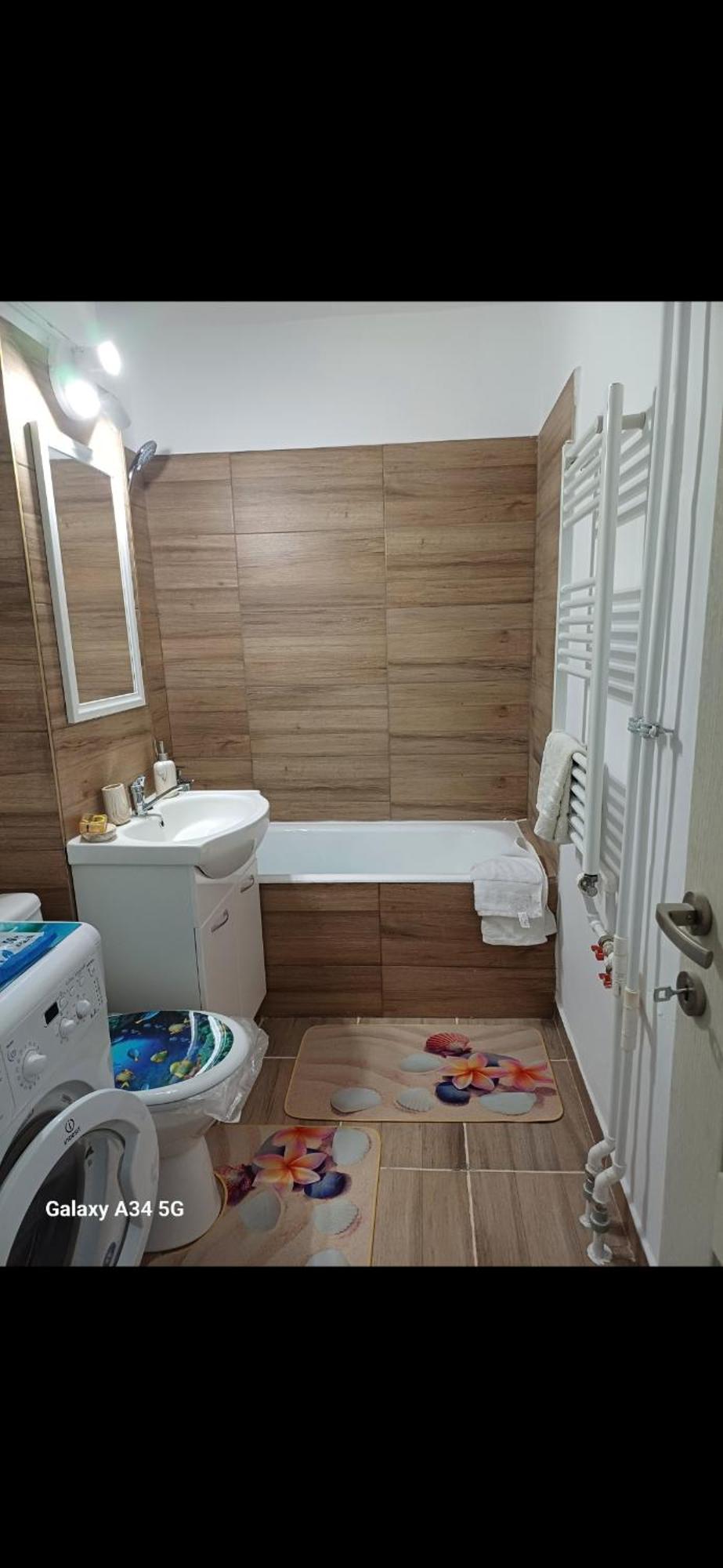 Apartament Garsoniera Luminoasa Krajowa Zewnętrze zdjęcie